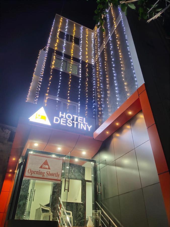 Hotel Destiny 비사카파트남 외부 사진